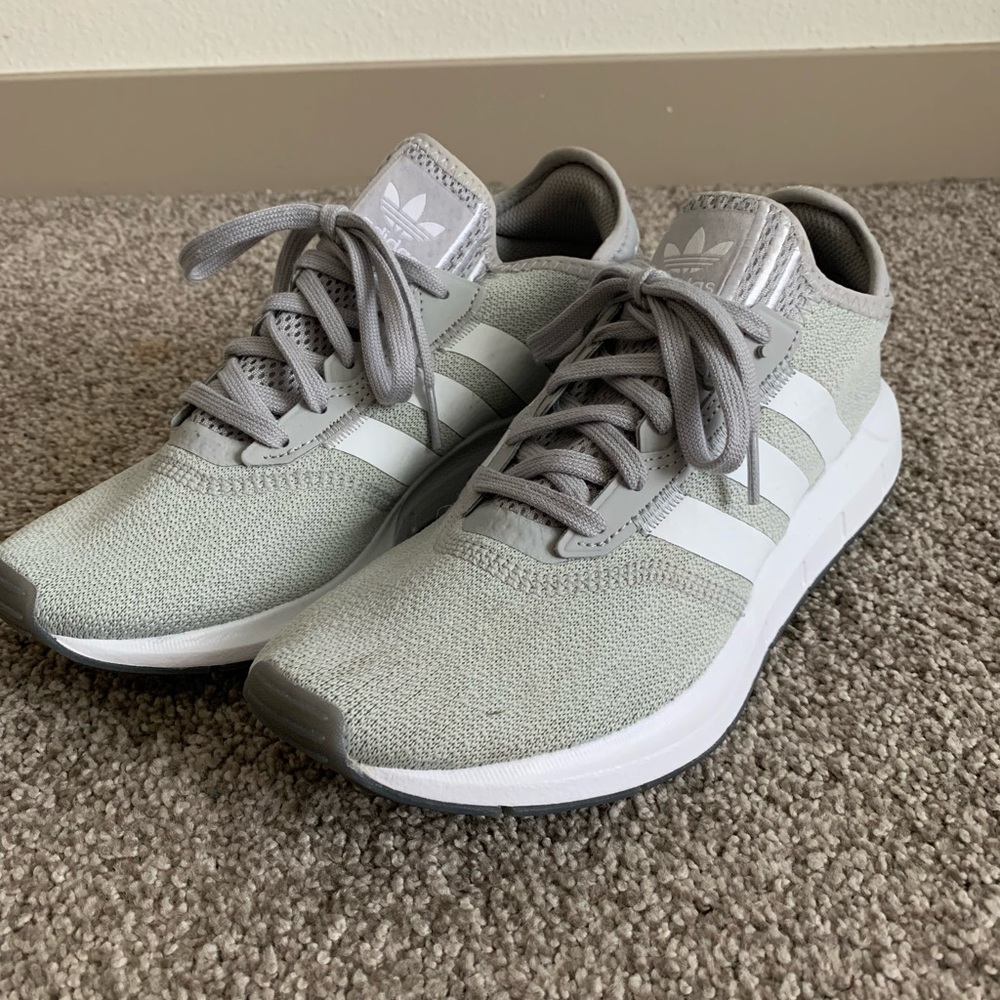 adidas Swift Run X Sneakers